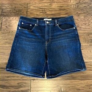 Levi’s Classic Short Size 31